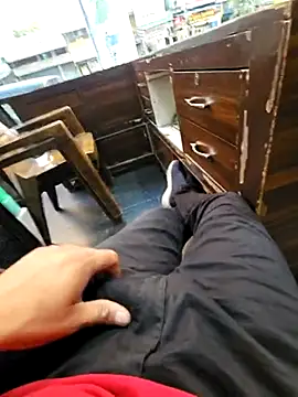 Snapshot of pyasevickybabu563 chatting on March 18, 12:39 pm pyasevickybabu563 online show from March 18, 12:39 pm