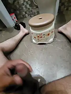 Snapshot of pyasevickybabu563 chatting on March 13, 8:54 pm pyasevickybabu563 online show from March 13, 8:54 pm