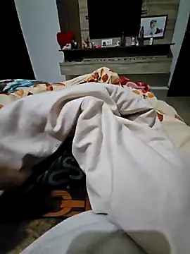 Snapshot of pyasevickybabu563 chatting on October 12, 4:25 am pyasevickybabu563 online show from October 12, 4:25 am