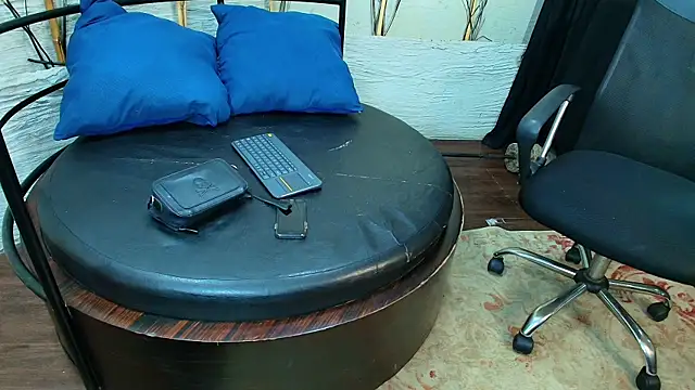 MarcoVitto online show from October 5, 11:34 am