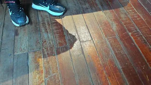 Snapshot of MarcoVitto chatting on February 21, 8:55 pm MarcoVitto online show from February 21, 8:55 pm