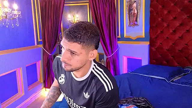 MarcoVitto online show from September 12, 3:28 am