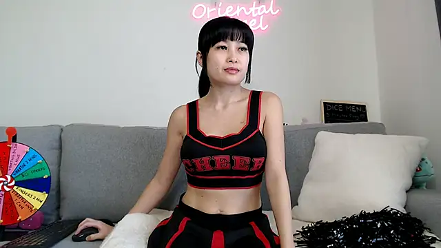 Snapshot of OrientalAngel chatting on September 22, 1:55 am OrientalAngel online show from September 22, 1:55 am