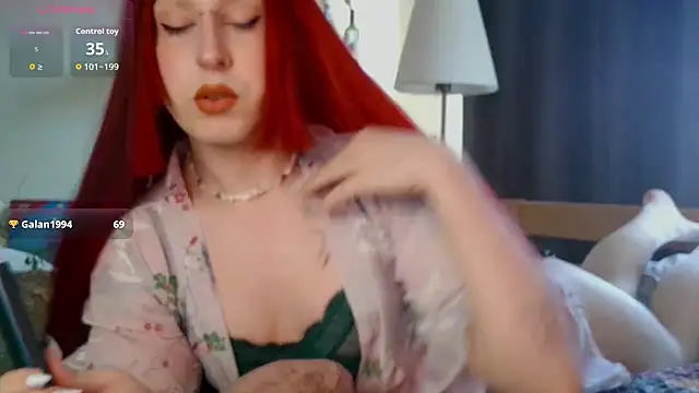 Snapshot of DavidLiiio chatting on July 5, 4:25 pm DavidLiiio online show from July 5, 4:25 pm