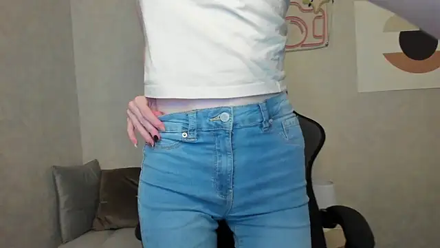 Snapshot of ElizabethHarpper chatting on September 22, 1:00 am ElizabethHarpper online show from September 22, 1:00 am