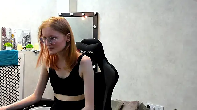 Snapshot of ElizabethHarpper chatting on February 6, 11:09 am ElizabethHarpper online show from February 6, 11:09 am