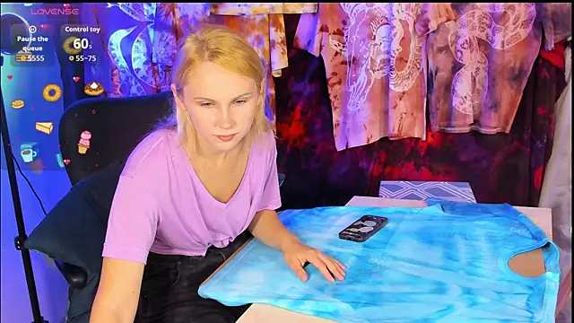 Snapshot of Anna_Corsets chatting on September 27, 12:11 pm Anna Corsets online show from September 27, 12:11 pm