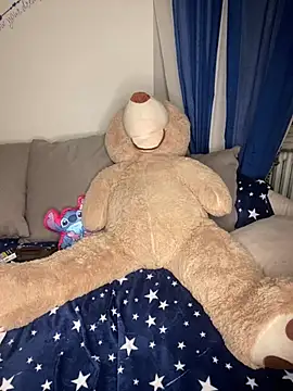 Snapshot of Bunny-xiel chatting on February 10, 12:52 am Bunny-xiel online show from February 10, 12:52 am