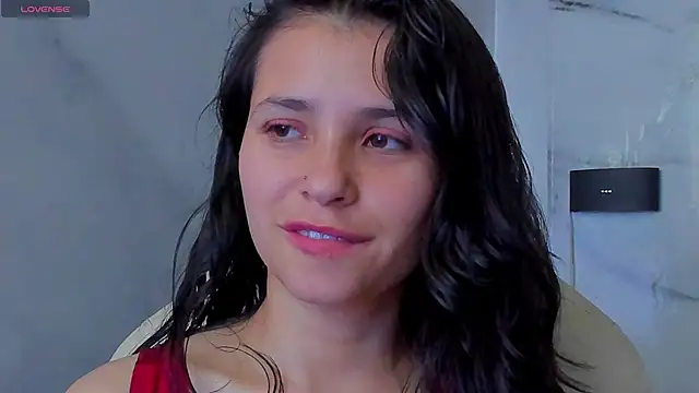 Snapshot of arissha_lee chatting on June 8, 1:28 am arissha lee online show from June 8, 1:28 am