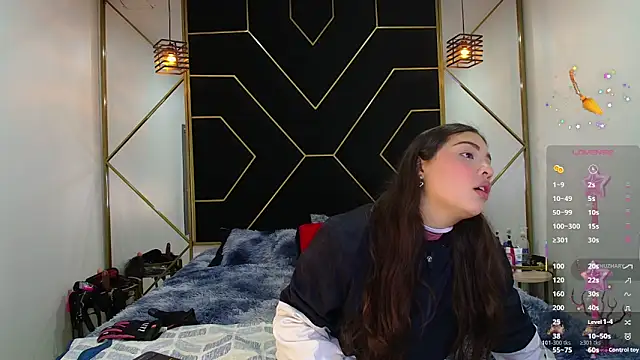 Snapshot of RyanPricee chatting on November 11, 3:45 am RyanPricee online show from November 11, 3:45 am