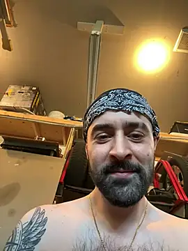 Snapshot of Faded-Solo chatting on June 27, 10:27 pm Faded-Solo online show from June 27, 10:27 pm