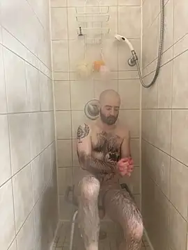 Faded-Solo online show from October 26, 5:57 pm