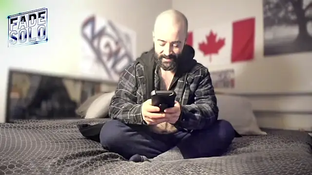 Faded-Solo online show from November 18, 3:15 pm