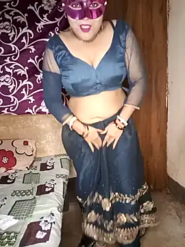 Hot muskaan online show from September 22, 4:35 pm