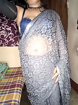 Hot muskaan online show from November 19, 6:08 pm