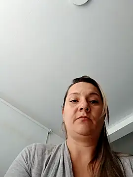 Snapshot of marcebernal chatting on January 3, 8:32 pm marcebernal online show from January 3, 8:32 pm