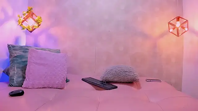 Angel Khouri online show from March 19, 10:00 am