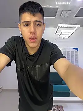 Angel Khouri online show from March 3, 3:46 am