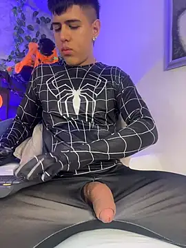 Angel Khouri online show from October 31, 3:47 am