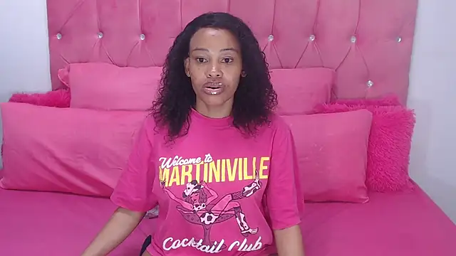 Snapshot of naughtiest_baddy chatting on November 23, 6:51 pm naughtiest baddy online show from November 23, 6:51 pm