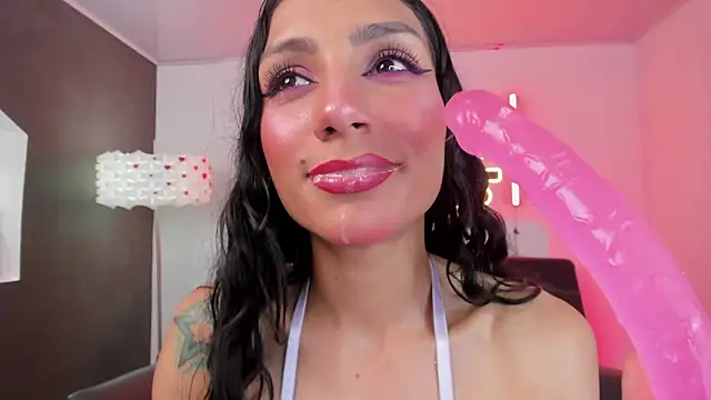 miss   evangeline online show from March 30, 2:35 am