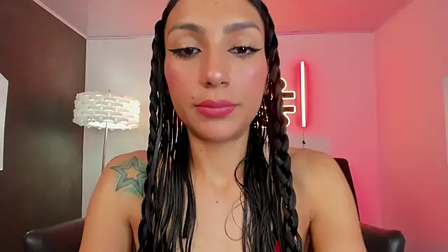 miss   evangeline online show from March 11, 2:05 am