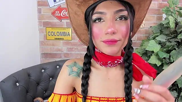 miss   evangeline online show from October 30, 2:43 am