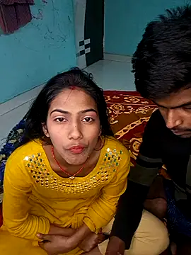 Virl clople online show from February 7, 5:07 pm