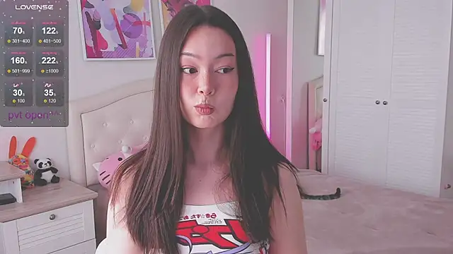 kittenrisha online show from March 21, 5:41 am