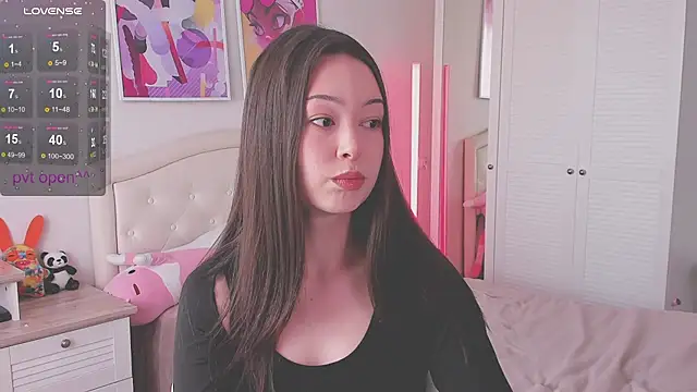 kittenrisha online show from March 17, 4:15 am