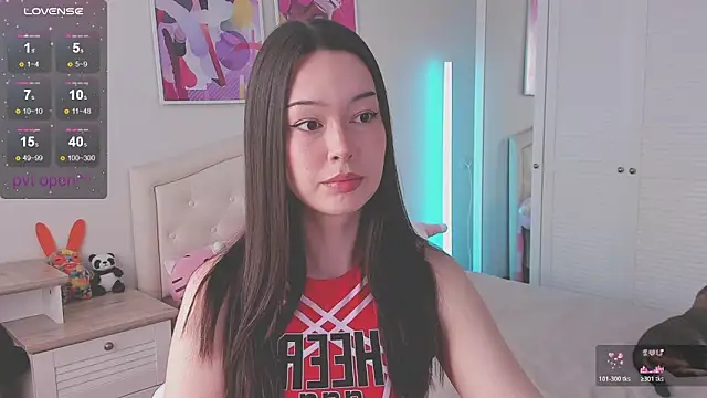 kittenrisha online show from March 13, 4:17 am