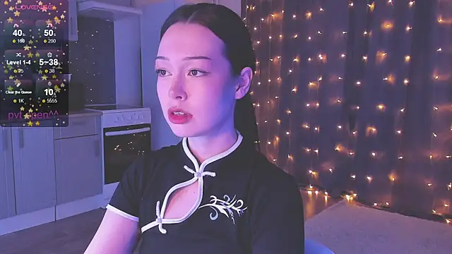 Snapshot of kittenrisha chatting on December 17, 4:39 am kittenrisha online show from December 17, 4:39 am