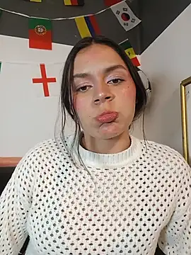Danni shy online show from June 24, 11:24 pm
