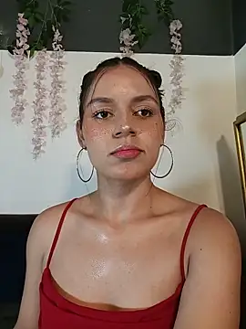 Danni shy online show from May 15, 7:56 pm