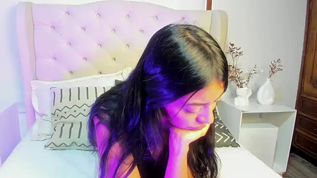 Xewa  online show from January 6, 8:24 pm