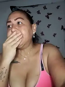 Abigail BigTits online show from February 18, 6:26 pm