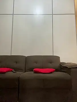 jeyse online show from February 19, 7:48 pm