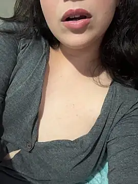 ferbryan online show from March 3, 9:44 pm