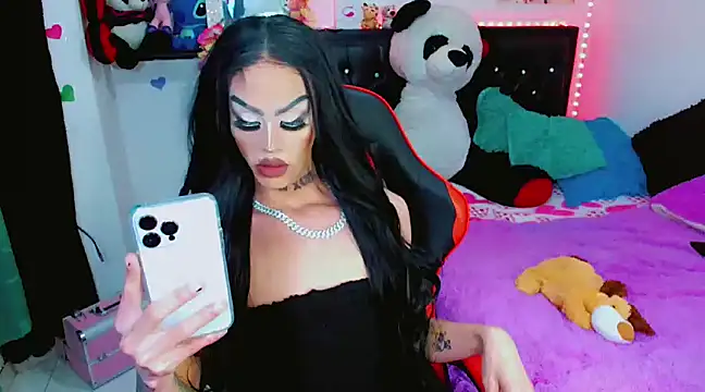 Snapshot of Alextwink chatting on March 21, 9:45 pm Alextwink online show from March 21, 9:45 pm