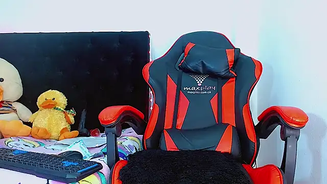 Snapshot of Alextwink chatting on October 22, 10:30 pm Alextwink online show from October 22, 10:30 pm