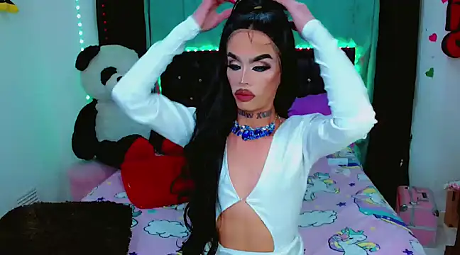 Snapshot of Alextwink chatting on February 14, 1:02 am Alextwink online show from February 14, 1:02 am