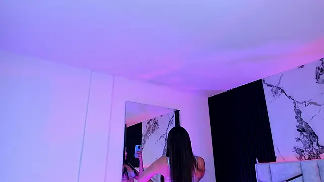 Snapshot of daniiphoeniixx chatting on October 1, 8:02 pm daniiphoeniixx online show from October 1, 8:02 pm
