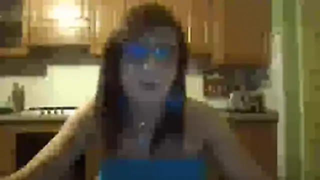 Snapshot of Tiabet chatting on November 4, 9:07 pm Tiabet online show from November 4, 9:07 pm