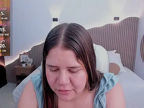 Annie kurt  online show from February 24, 1:56 pm