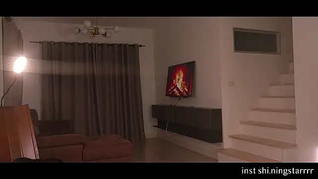 alittlestarrr online show from March 13, 2:22 pm