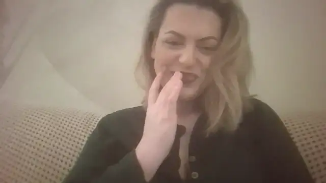 Snapshot of Gigi-Honey chatting on January 31, 10:08 pm Gigi-Honey online show from January 31, 10:08 pm