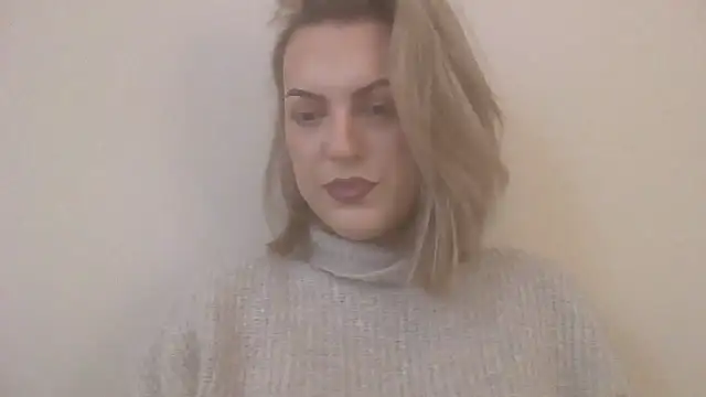 Snapshot of Gigi-Honey chatting on February 16, 2:05 pm Gigi-Honey online show from February 16, 2:05 pm