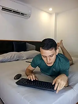 1Tommy9 online show from March 10, 5:00 am