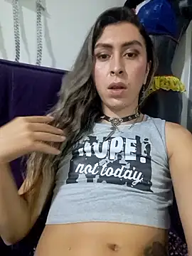 Snapshot of Sara_Davina chatting on March 10, 2:28 am Sara Davina online show from March 10, 2:28 am