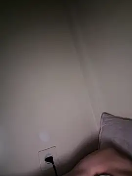 Snapshot of KlachDZ chatting on February 10, 12:08 am KlachDZ online show from February 10, 12:08 am